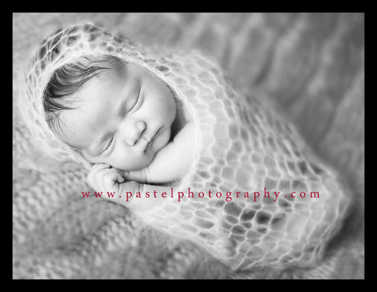 Los Angeles Newborn Baby Photographer